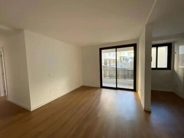 Apartamento venda em Região Geográfica Imediata de Florianópolis, Desterro