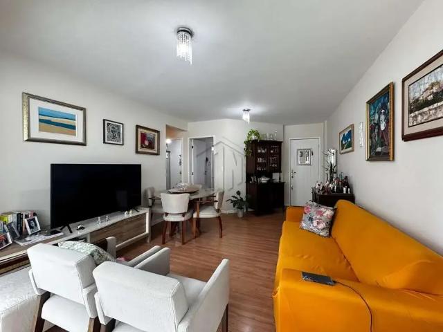 Apartamento venda em Região Geográfica Imediata de Florianópolis, Desterro