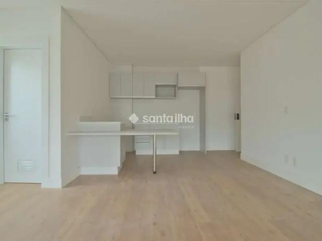 Apartamento venda em Região Geográfica Imediata de Florianópolis, Desterro