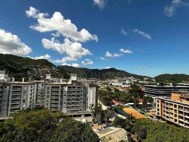 Apartamento venda em Região Geográfica Imediata de Florianópolis, Desterro