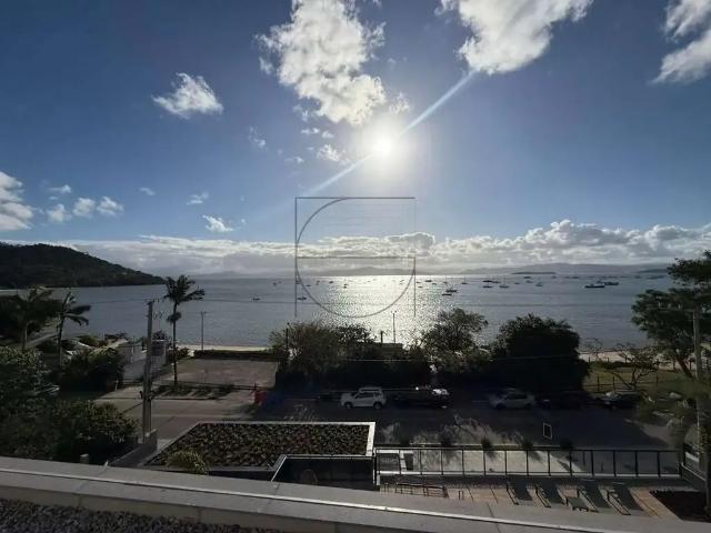 Apartamento venda em Região Geográfica Imediata de Florianópolis, Desterro