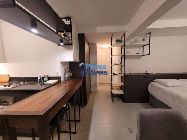 Apartamento venda em Região Geográfica Imediata de Florianópolis, Desterro