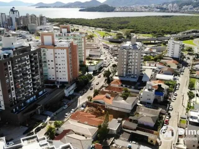 Apartamento venda em Região Geográfica Imediata de Florianópolis, Desterro