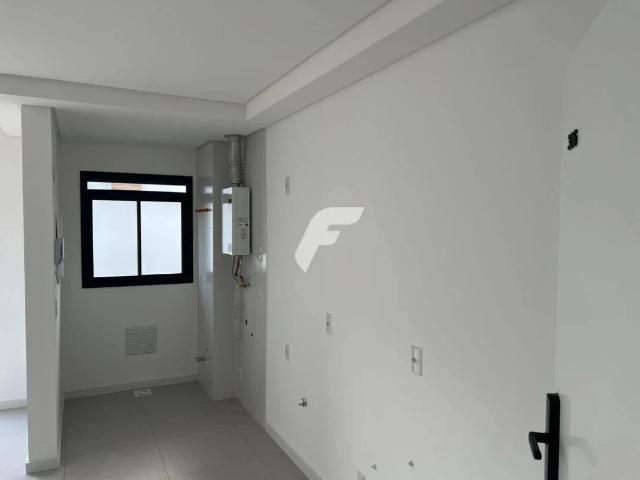 Apartamento venda em Serrinha, Florianópolis