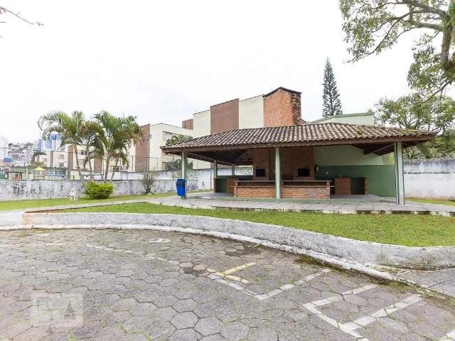 Apartamento venda em Trindade Norte, Florianópolis