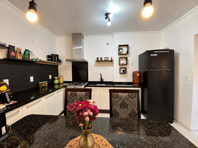 Apartamento venda em Serrinha, Florianópolis