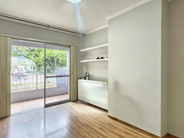 Apartamento venda em Região Geográfica Imediata de Florianópolis, Desterro