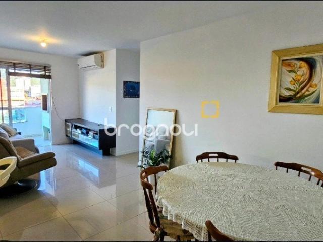 Apartamento venda em Região Geográfica Imediata de Florianópolis, Desterro