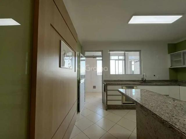 Apartamento venda em Região Geográfica Imediata de Florianópolis, Desterro