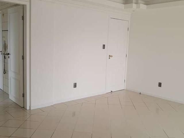 Apartamento venda em Região Geográfica Imediata de Florianópolis, Desterro