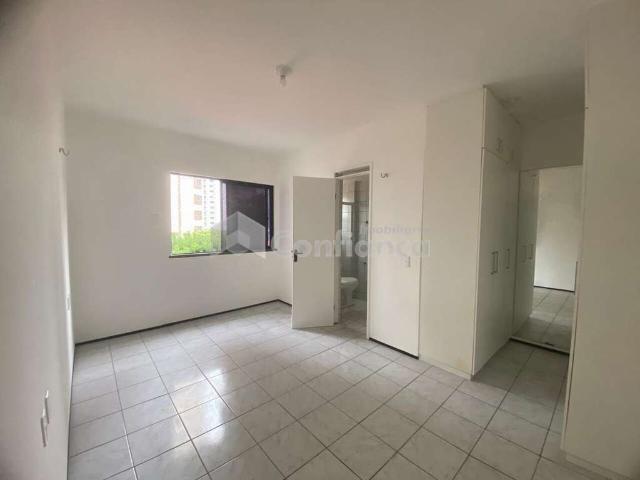 Apartamento venda em Região Geográfica Imediata de Fortaleza, Fortaleza