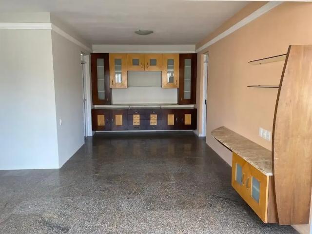 Apartamento venda em Região Geográfica Imediata de Fortaleza, Fortaleza
