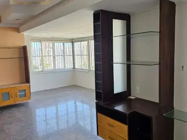 Apartamento venda em Região Geográfica Imediata de Fortaleza, Fortaleza