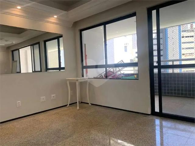 Apartamento venda em Região Geográfica Imediata de Fortaleza, Fortaleza