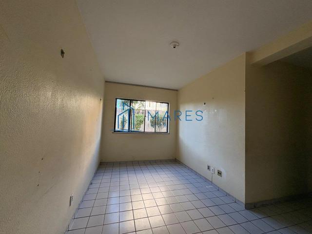 Apartamento venda em Condomínio Oscar Bezerra, Fortaleza