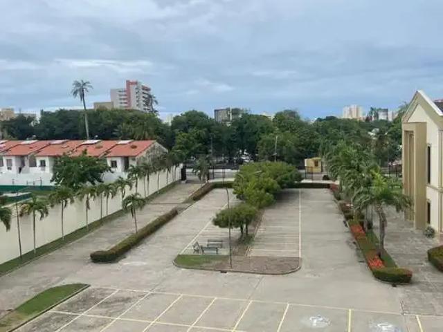 Apartamento venda em Região Geográfica Imediata de Fortaleza, Fortaleza