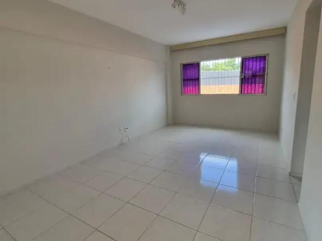 Apartamento venda em Região Geográfica Imediata de Fortaleza, Fortaleza