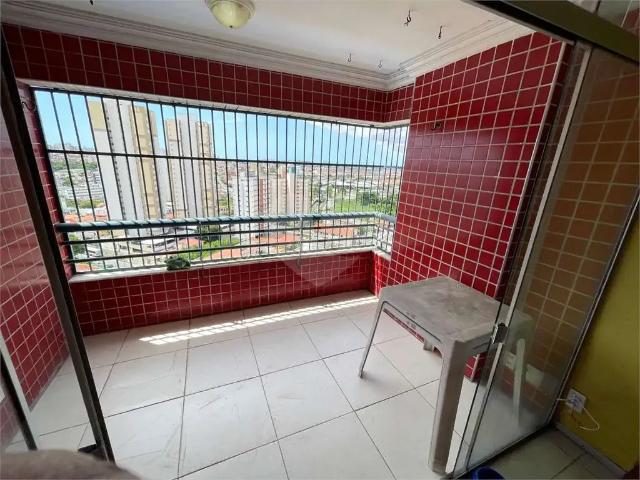 Apartamento venda em Fortaleza, Região Geográfica Intermediária de Fortaleza