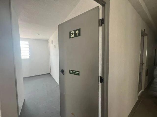 Apartamento venda em Itaperi, Fortaleza