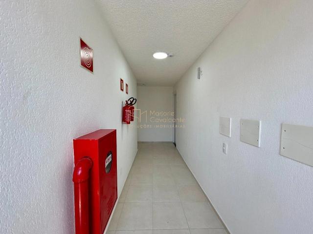 Apartamento venda em Carlito Pamplona, Fortaleza