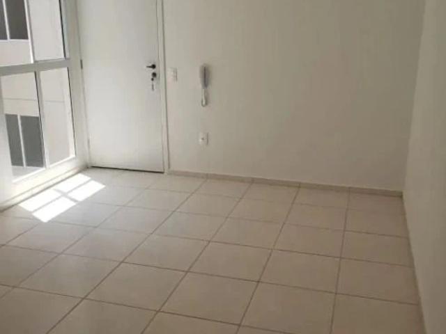 Apartamento venda em Carlito Pamplona, Fortaleza