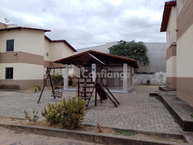 Apartamento venda em Residencial Edilberto Euclides, Fortaleza