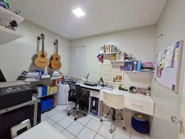 Apartamento venda em Região Geográfica Imediata de Fortaleza, Fortaleza