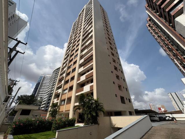Apartamento venda em Região Geográfica Imediata de Fortaleza, Fortaleza