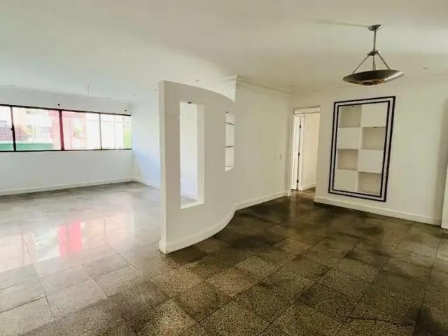 Apartamento venda em Região Geográfica Imediata de Fortaleza, Fortaleza