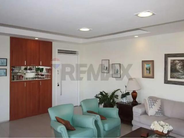 Apartamento venda em Região Geográfica Imediata de Fortaleza, Fortaleza