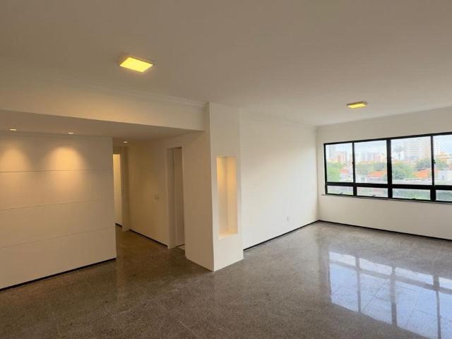 Apartamento venda em Região Geográfica Imediata de Fortaleza, Fortaleza