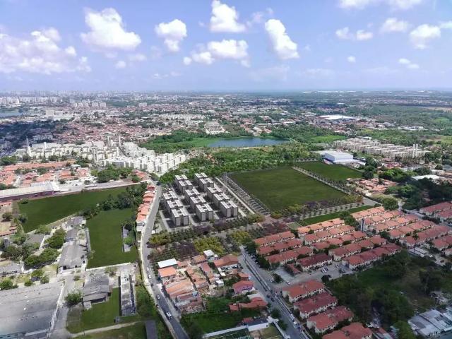 Apartamento venda em Região Geográfica Imediata de Fortaleza, Fortaleza