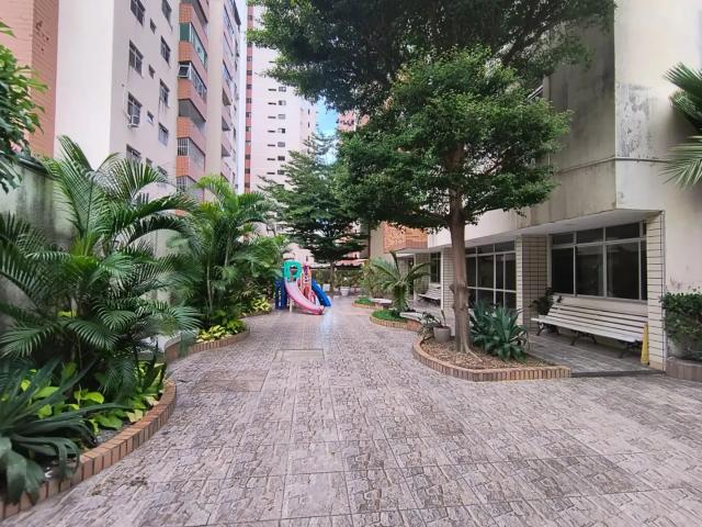 Apartamento venda em Região Geográfica Imediata de Fortaleza, Fortaleza