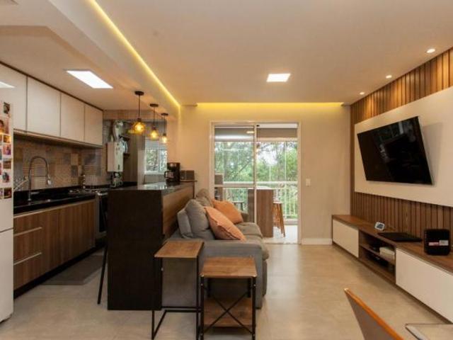 Apartamento venda em Região Imediata de São Paulo, Região Metropolitana de São Paulo