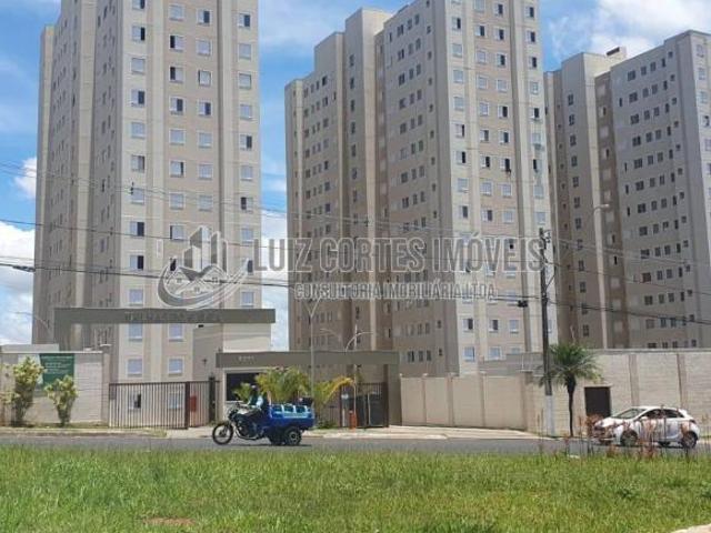 Apartamento venda em Região Geográfica Imediata de Uberlândia, Oliveira Fortes