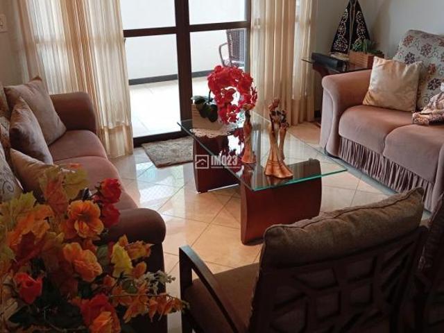 Apartamento venda em Região Geográfica Imediata de Goiânia, Goiânia