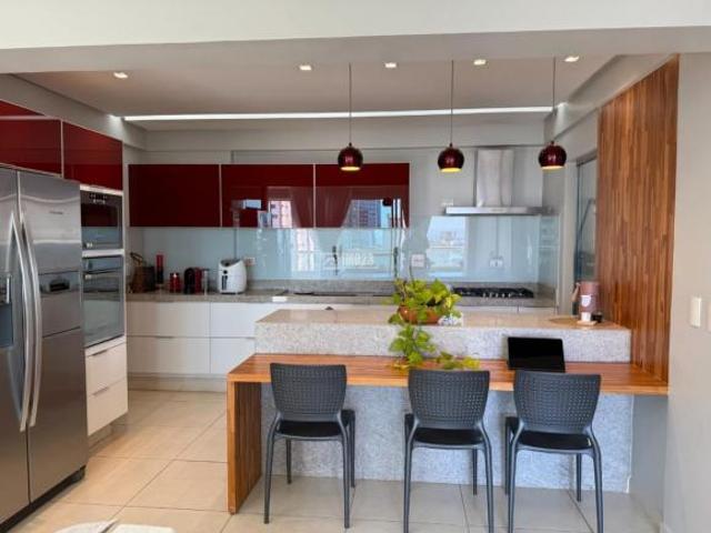 Apartamento venda em Região Geográfica Imediata de Goiânia, Goiânia