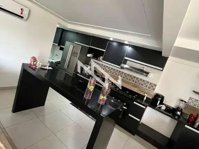 Apartamento venda em Região Geográfica Imediata de Goiânia, Goiânia