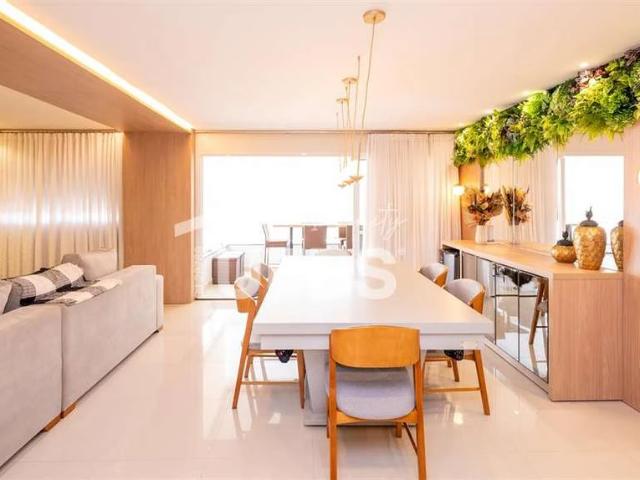 Apartamento venda em Região Geográfica Imediata de Goiânia, Goiânia