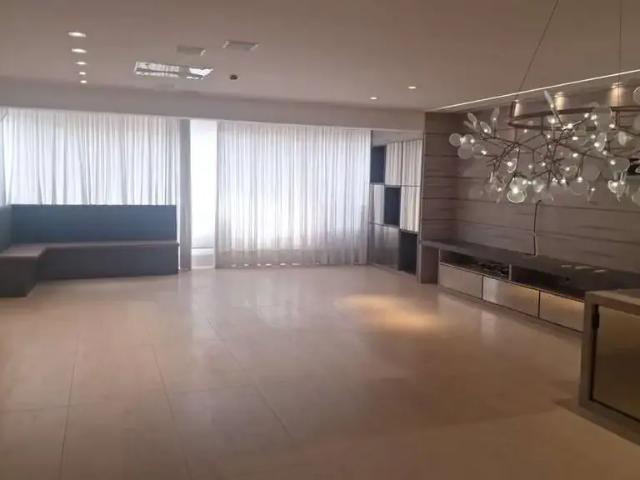 Apartamento venda em Região Geográfica Imediata de Goiânia, Goiânia