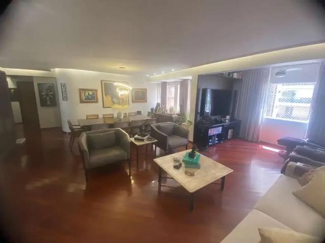 Apartamento venda em Região Geográfica Imediata de Goiânia, Goiânia