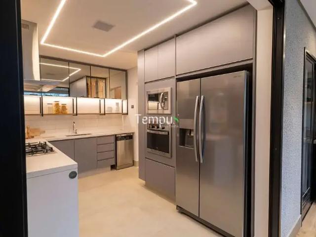Apartamento venda em Região Geográfica Imediata de Goiânia, Goiânia