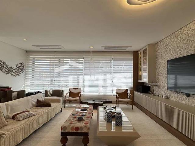 Apartamento venda em Região Geográfica Imediata de Goiânia, Goiânia