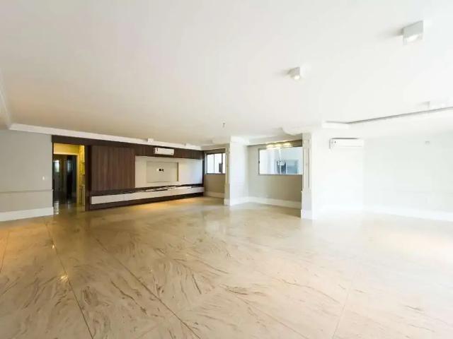 Apartamento venda em Região Geográfica Imediata de Goiânia, Goiânia