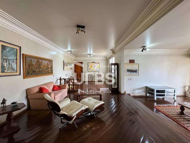Apartamento venda em Região Geográfica Imediata de Goiânia, Goiânia