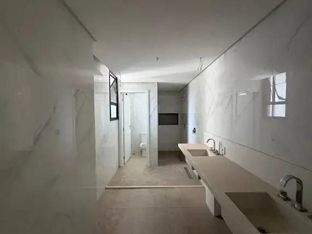 Apartamento venda em Região Geográfica Imediata de Goiânia, Goiânia