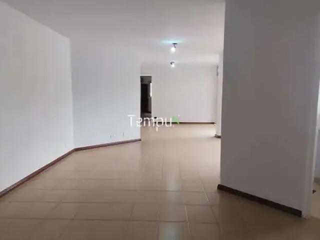 Apartamento venda em Região Geográfica Imediata de Goiânia, Goiânia