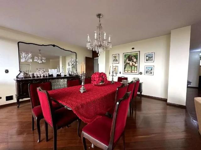 Apartamento venda em Região Geográfica Imediata de Goiânia, Goiânia