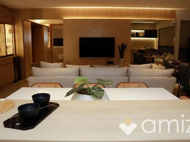 Apartamento venda em Região Geográfica Imediata de Goiânia, Goiânia