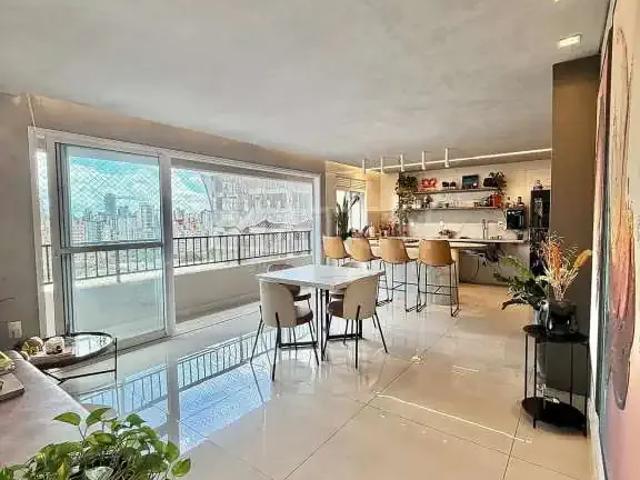 Apartamento venda em Região Geográfica Imediata de Goiânia, Goiânia